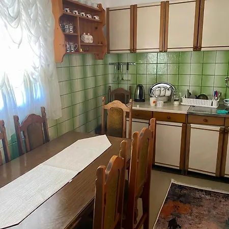 Apartment Near Pyramid Visoko *